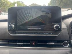 2022 Mitsubishi Outlander LS