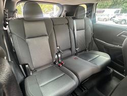 2022 Mitsubishi Outlander LS