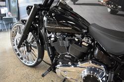 2025 Harley-davidson FXBR BREAKOUT (117) VIVID BLACK