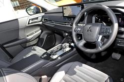 2025 Mitsubishi Outlander Aspire