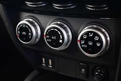 2025 Mitsubishi ASX LS