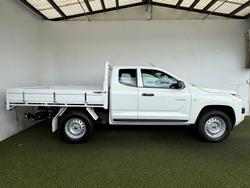 2025 Mitsubishi Triton GLX