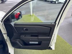 2025 Mitsubishi Triton GLX