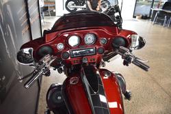 2012 Harley-davidson CVO STREET GLIDE MAROON