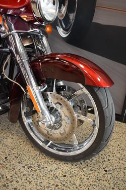 2012 Harley-davidson CVO STREET GLIDE MAROON