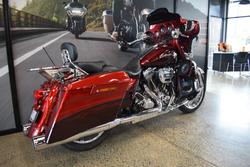 2012 Harley-davidson CVO STREET GLIDE MAROON
