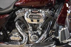 2012 Harley-davidson CVO STREET GLIDE MAROON
