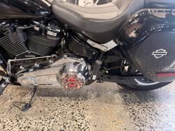 2020 Harley-Davidson Sport Glide 107 (FLSB) Softail Black