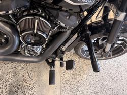 2020 Harley-Davidson Sport Glide 107 (FLSB) Softail Black