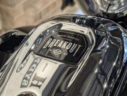 2025 Harley-Davidson Breakout 117 (FXBR) Softail Black