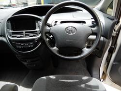 2003 Toyota Estima Aeras ACR30 White