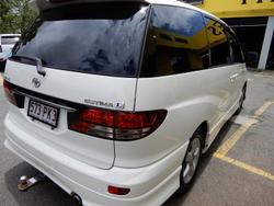 2003 Toyota Estima Aeras ACR30 White
