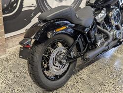2025 Harley-Davidson Street Bob 117 (FXBB) Softail Black