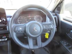 2025 Mitsubishi Triton GLX+