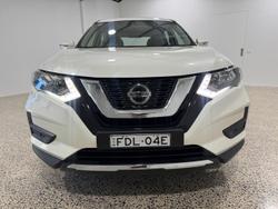 2022 Nissan X-TRAIL ST