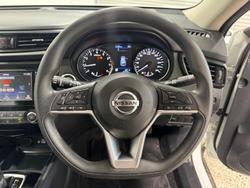 2022 Nissan X-TRAIL ST