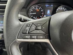 2022 Nissan X-TRAIL ST