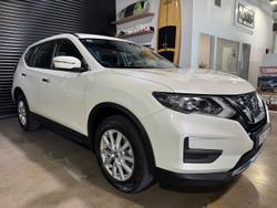 2022 Nissan X-TRAIL ST