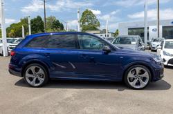 2022 Audi Q7 50 TDI S line