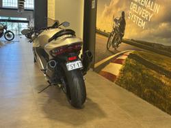 2022 Suzuki Hayabusa (GSX1300R) Hayabusa Silver