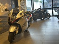 2022 Suzuki Hayabusa (GSX1300R) Hayabusa Silver