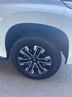 2022 Mitsubishi Pajero Sport GLS