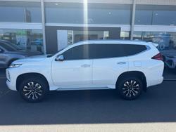 2022 Mitsubishi Pajero Sport GLS