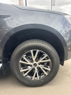 2025 Isuzu D-MAX LS-U+