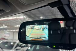 2016 Toyota Hiace Commuter