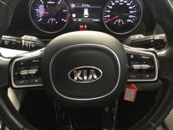 2021 Kia Carnival Si