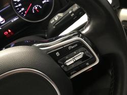 2021 Kia Carnival Si