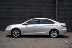 2017 Toyota Camry Altise