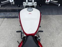 2024 Royal Enfield Super Meteor 650 Meteor Red