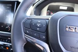 2025 Isuzu D-MAX LS-U