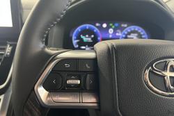 2025 Toyota Landcruiser VX