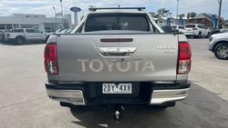 2019 Toyota Hilux SR5
