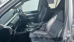 2019 Toyota Hilux SR5