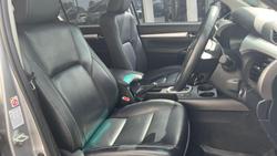 2019 Toyota Hilux SR5