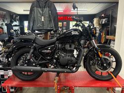 Royal Enfield Meteor 350 Fireball
