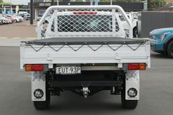 2022 Nissan Navara SL