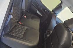 2023 Nissan Navara ST-X