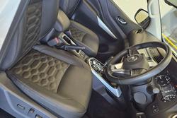 2023 Nissan Navara ST-X