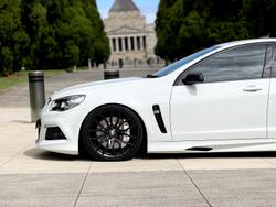 2014 Holden Special Vehicles Maloo R8 GEN-F MY14 Heron White