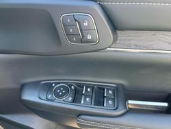 2025 Ford Everest Platinum