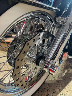 2020 Harley-Davidson Deluxe 107 (FLDE) Softail Blue