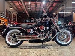 2020 Harley-Davidson Deluxe 107 (FLDE) Softail Blue