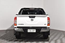 2018 Nissan Navara ST Black Edition