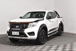 2018 Nissan Navara ST Black Edition