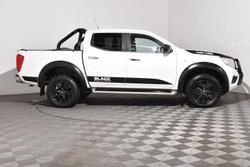 2018 Nissan Navara ST Black Edition