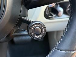 2023 Porsche Macan T 95B MY23 AWD Crayon